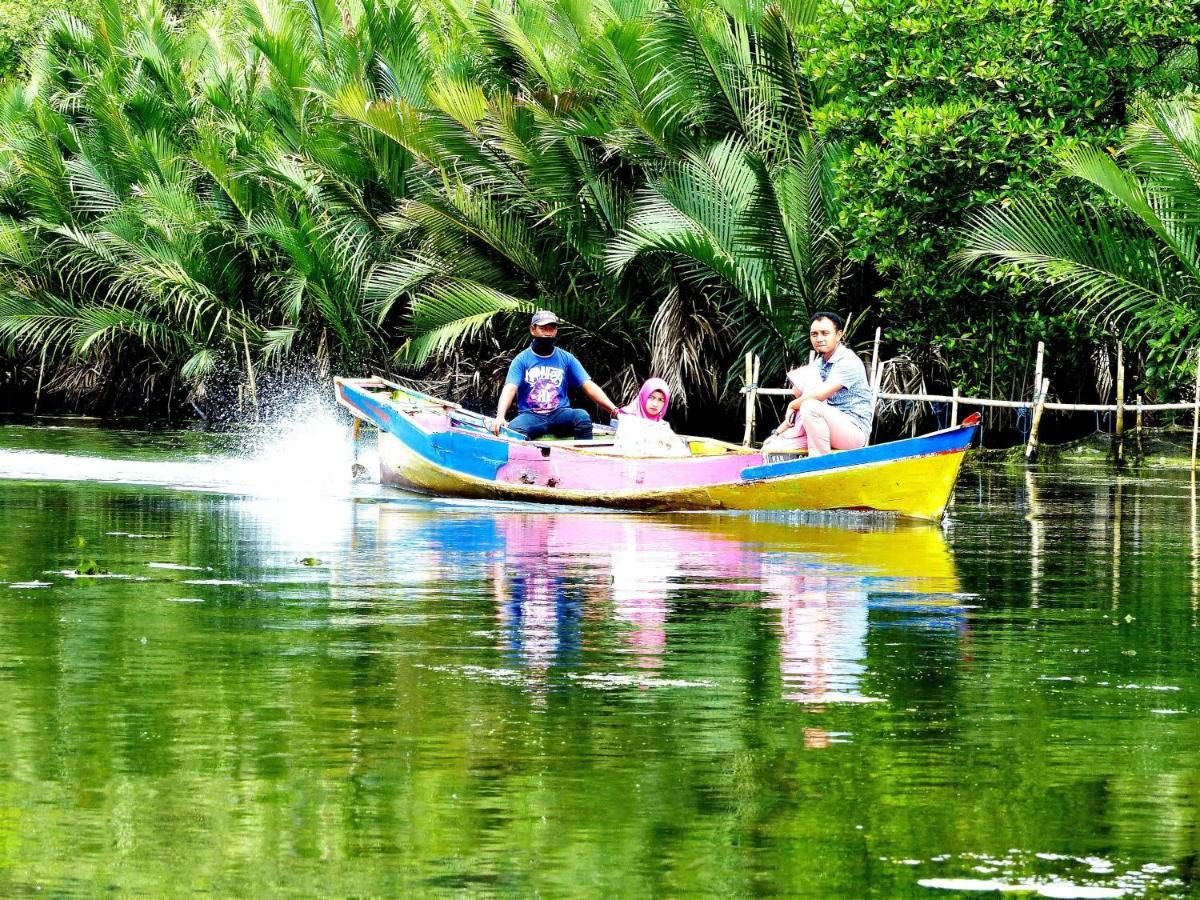 Gasthaus Kampoeng Karst Rammang Rammang Kasijala Exterior foto